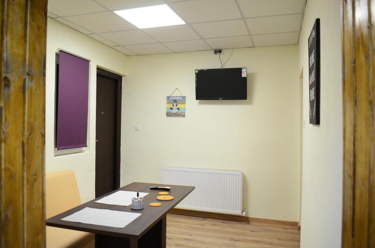 Private Apartment In The City Centre. Oradea Exterior foto